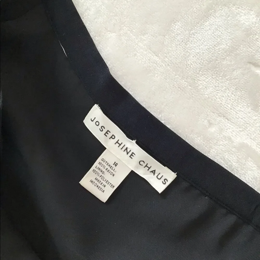 Josephine Chaus black  and white 2 pc skirt and top size 14.